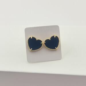 Elegant Black Heart Stud Earrings – 18K Gold Plated